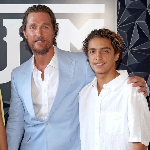 When displaying his son’s horrifying surf injuries, Matthew McConaughey refers to them as “souvenirs.”